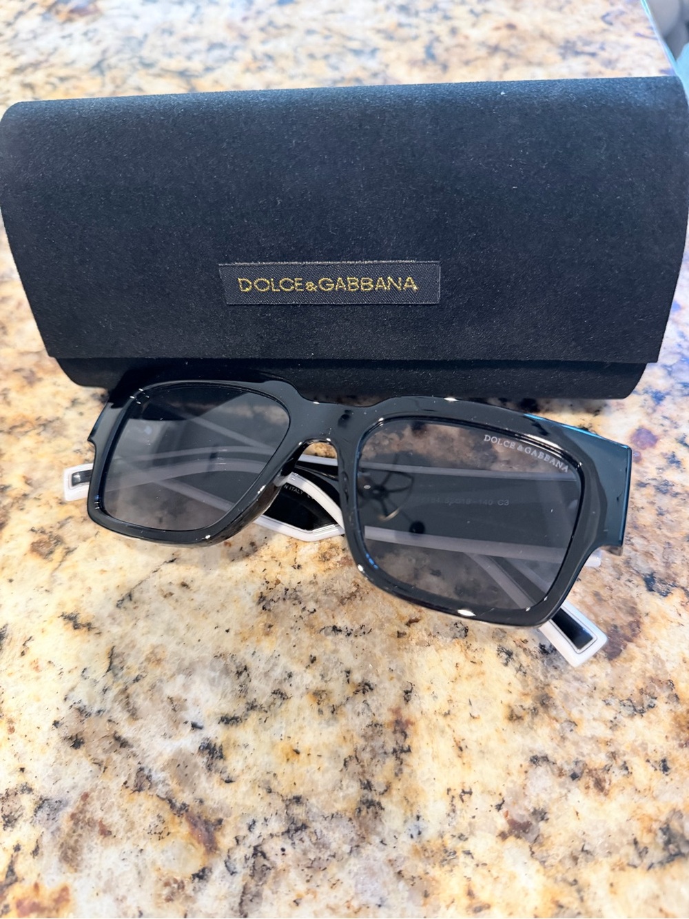 Black & white Glossy Square Sunglasses with Branded Case